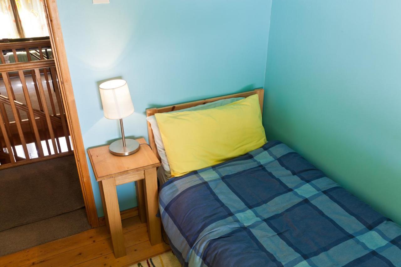 1 Tan Yr Eglwys Barn Cottage Pontardawe Exteriér fotografie